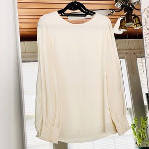 Plus size long sleeve blouse